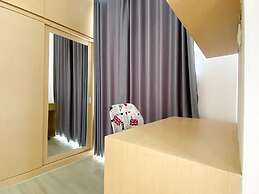 Comfort And Simply Design Studio At Vasanta Innopark Apartment