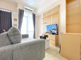 Comfort And Simply Design Studio At Vasanta Innopark Apartment