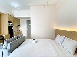 Comfort And Simply Design Studio At Vasanta Innopark Apartment