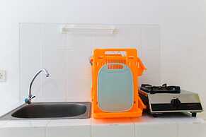 Comfortable And Classic Studio Apartment At M-Town Residence