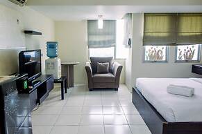 Nice And Comfort Studio At Great Western Resort Apartment