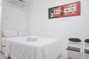 Cozy And Tidy Studio At Bassura City Apartment