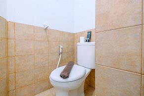 Great Choice And Cozy 2Br At Green Pramuka City Apartment