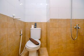 Great Choice And Cozy 2Br At Green Pramuka City Apartment