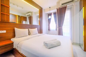 Restful And Minimalist Studio Transpark Cibubur Apartment