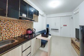 Comfortble 2Br At Bassura City Apartment