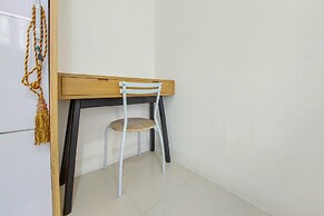 Comfortble 2Br At Bassura City Apartment