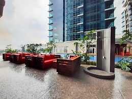 Cozy Stay Studio At Tamansari Iswara Apartment