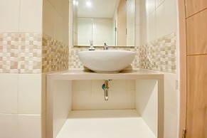 Cozy Stay Studio At Tamansari Iswara Apartment