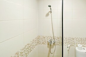 Cozy Stay Studio At Tamansari Iswara Apartment