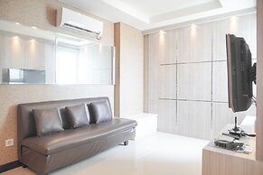 Scenic And Comfortable 2Br Sky Terrace Apartment