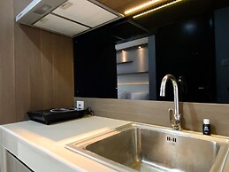 Modern And Comfy Studio At Pollux Chadstone Apartment