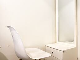 Homey And Simply Look Studio Meikarta Apartment