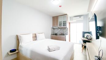 Cozy Living And Homey Studio Room Cinere Resort Apartment