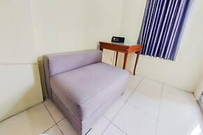 Cozy And Minimalist Studio Great Western Apartment