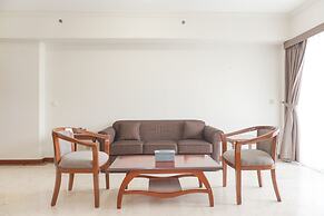 Homey And Cozy Stay 2Br Puri Casablanca Apartment