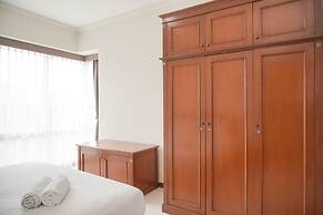 Homey And Cozy Stay 2Br Puri Casablanca Apartment