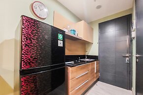 Good Deal And Homey Studio Collins Boulevard Apartment