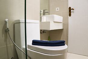 Elegant And Comfy Studio At Daan Mogot City Apartment