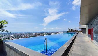 Comfy And Minimalist Studio At Marquis De Lafayette Apartment