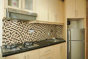 Cozy And Simply 1Br Green Central City Glodok Apartment