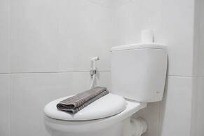 Comfy Studio Apartment At Evenciio Margonda