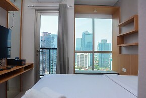 Cozy And Best Studio At Ciputra World 2 Apartment