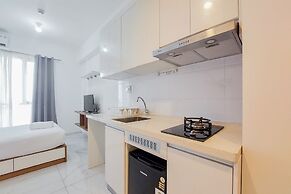 Minimalist And High Floor Studio At Sky House Alam Sutera Apartment