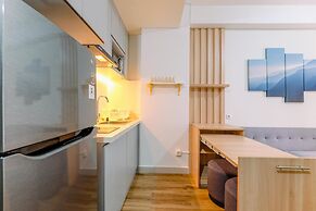 Good Deal 2Br Apartment At Transpark Cibubur Near Shopping Center