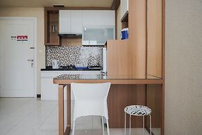 Comfortable And Homey 1Br Apartment At Silkwood Residences