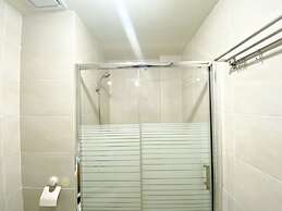 Exclusive And Comfortable 1Br Apartment Mustika Golf Residence