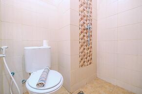 Comfortable And Tidy Studio At Dave Apartment