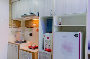 Elegant And Modern 2Br At Sunter Park View Apartment