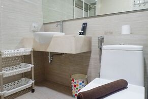 Vibrant Luxurious 1Br Apartment At La Riz Supermall Mansion