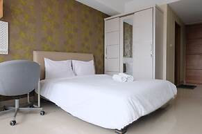 Modern Designed And Strategic Studio Room At Beverly Dago Apartment