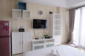 Modern Designed And Strategic Studio Room At Beverly Dago Apartment