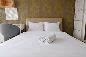 Modern Designed And Strategic Studio Room At Beverly Dago Apartment