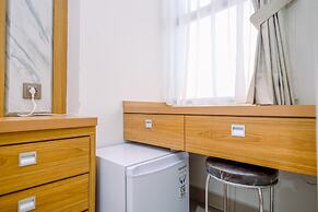 Cozy And Homey Studio Room Transpark Cibubur Apartment