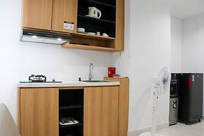 Minimalist And Cozy 1Br Patraland Urbano Apartment