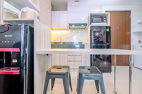 Comfy And Modern 2Br At Transpark Cibubur Apartment