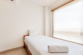 Fancy And Nice 2Br At Lloyd Alam Sutera Apartment