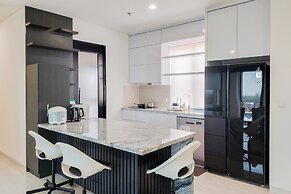 Fancy And Nice 2Br At Lloyd Alam Sutera Apartment