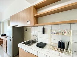 Serene Stay Studio At Springlake Summarecon Bekasi Apartment