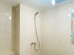 Serene Stay Studio At Springlake Summarecon Bekasi Apartment
