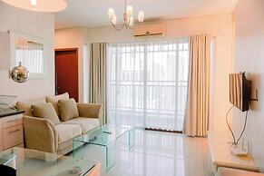 Elegant And Strategic 2Br Apartment At Thamrin Residence