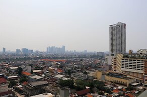 Elegant And Strategic 2Br Apartment At Thamrin Residence