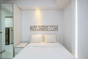 Fully Furnished With Japanese Style Studio Azalea Suites Apartment