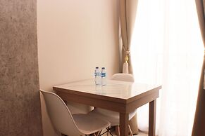 Elegant And Strategic Loft Studio Apple 1 Condovilla Apartment