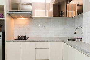 Comfort And Best Deal Studio At Grand Kamala Lagoon Apartment