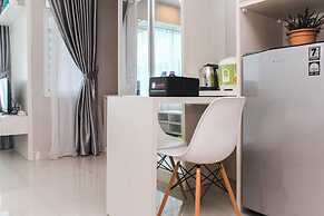 Comfort And Best Deal Studio At Grand Kamala Lagoon Apartment